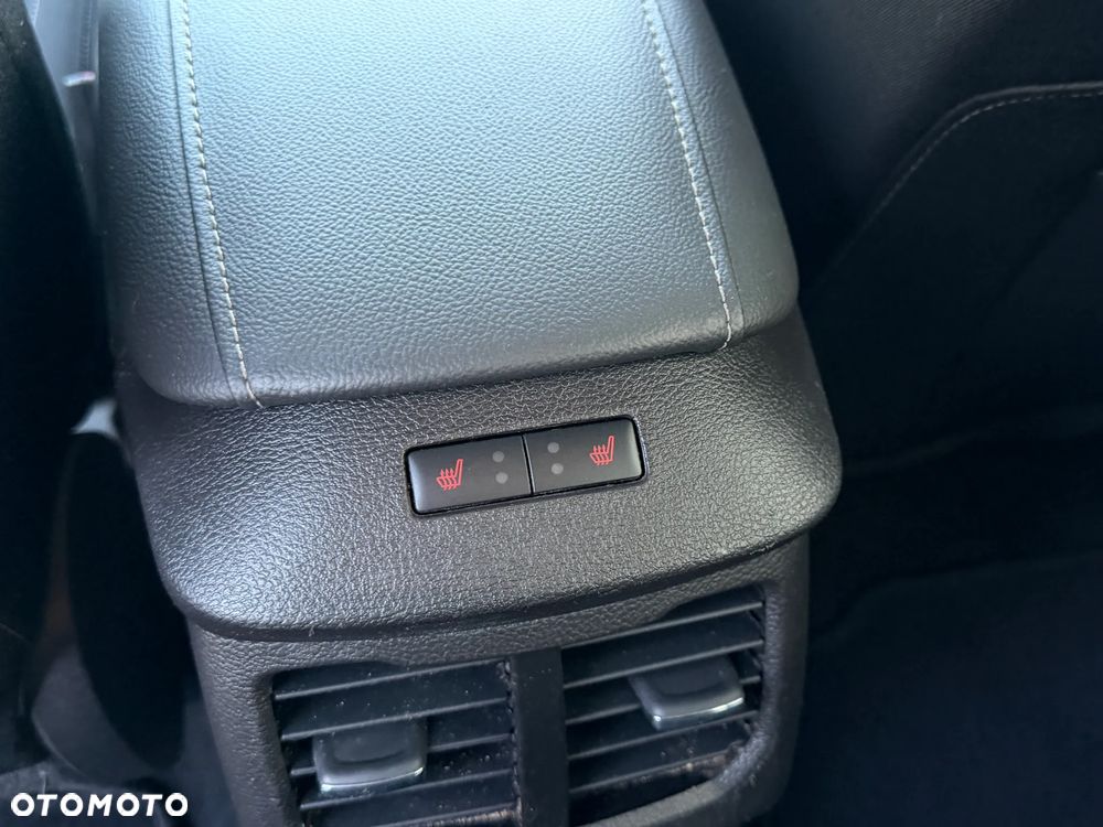 Ford Mondeo SW 2.0 EcoBlue Titanium - 31