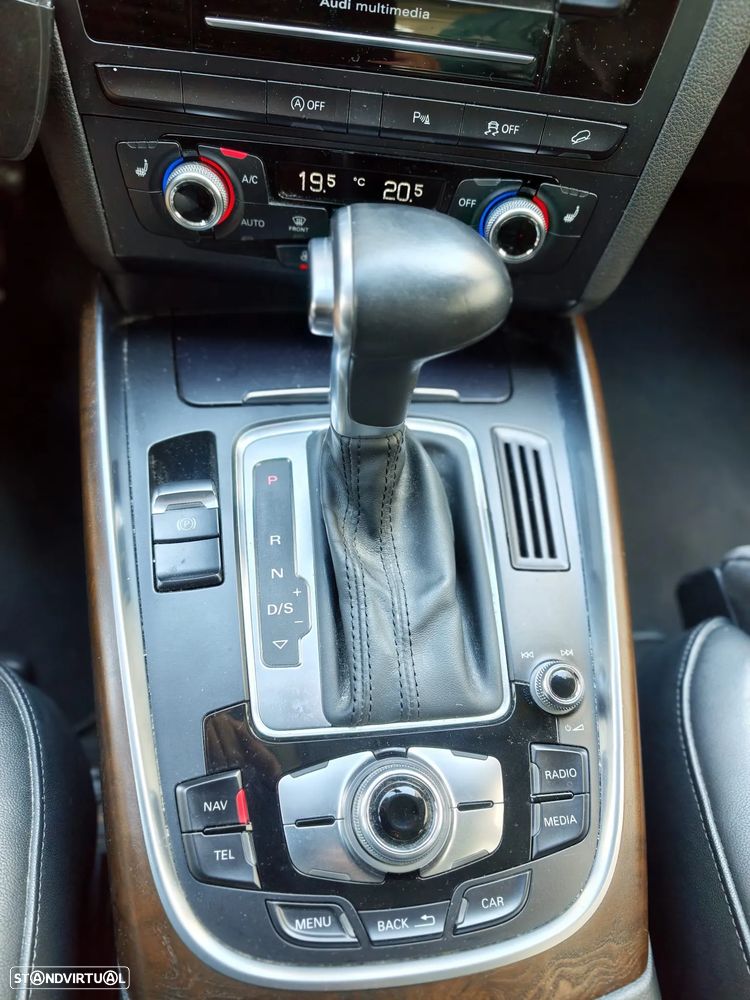 Audi Q5 2.0 TDI S tronic - 12