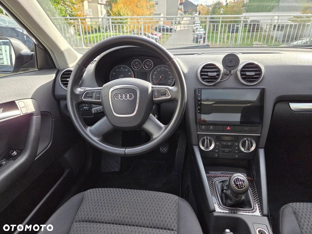 Audi A3 Sportback - 11