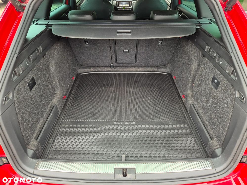 Skoda Superb 1.5 TSI Sportline DSG - 15