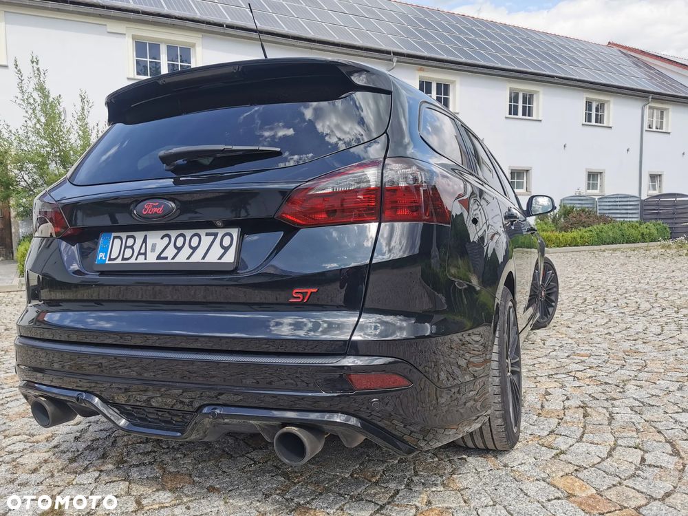 Ford Focus - 12