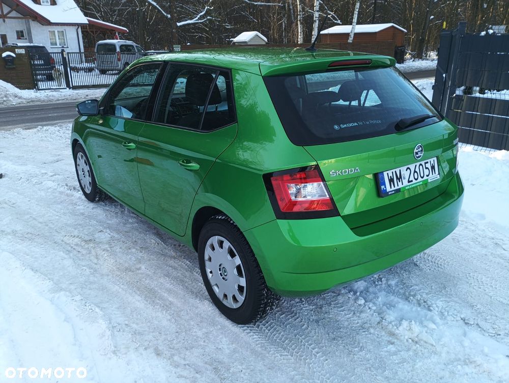Skoda Fabia - 10