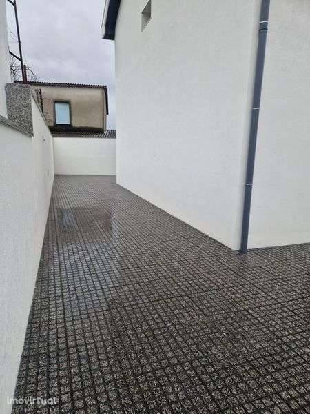 Arrenda-se Andar moradia T2 - vila nova de gaia - Grande imagem: 4/12