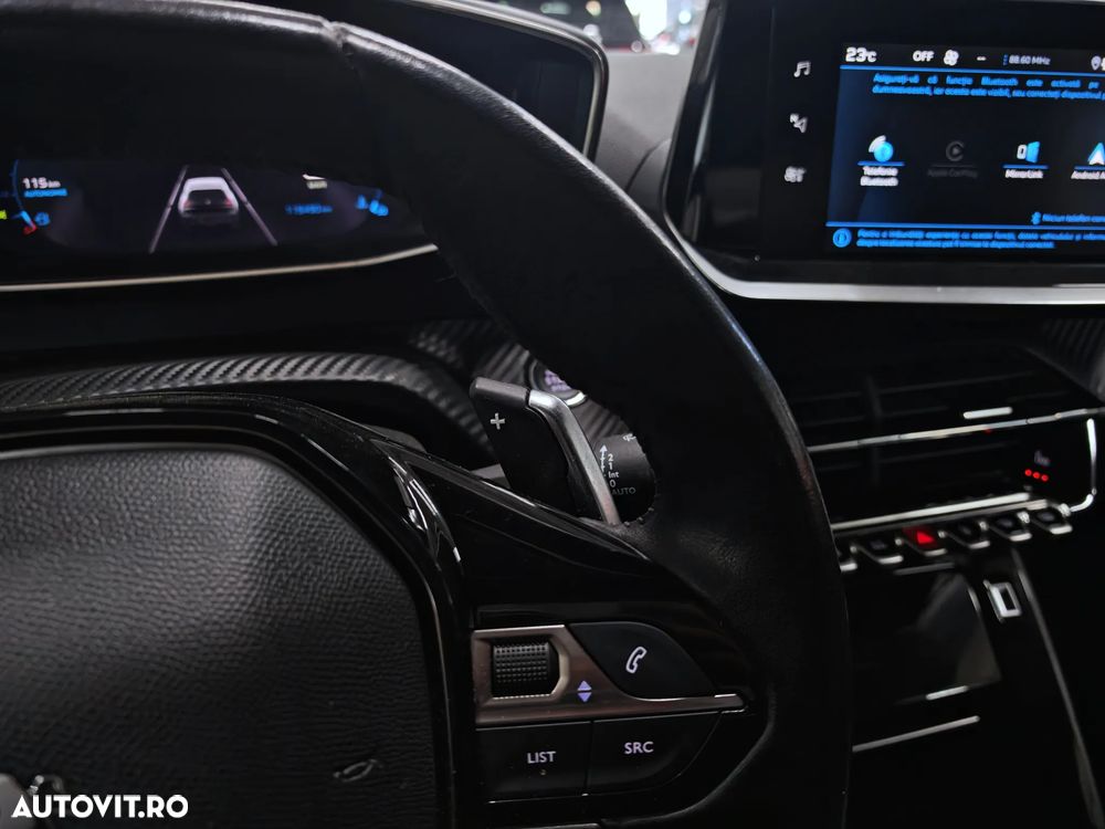 Peugeot 208 PureTech 100 EAT8 Allure Pack - 22