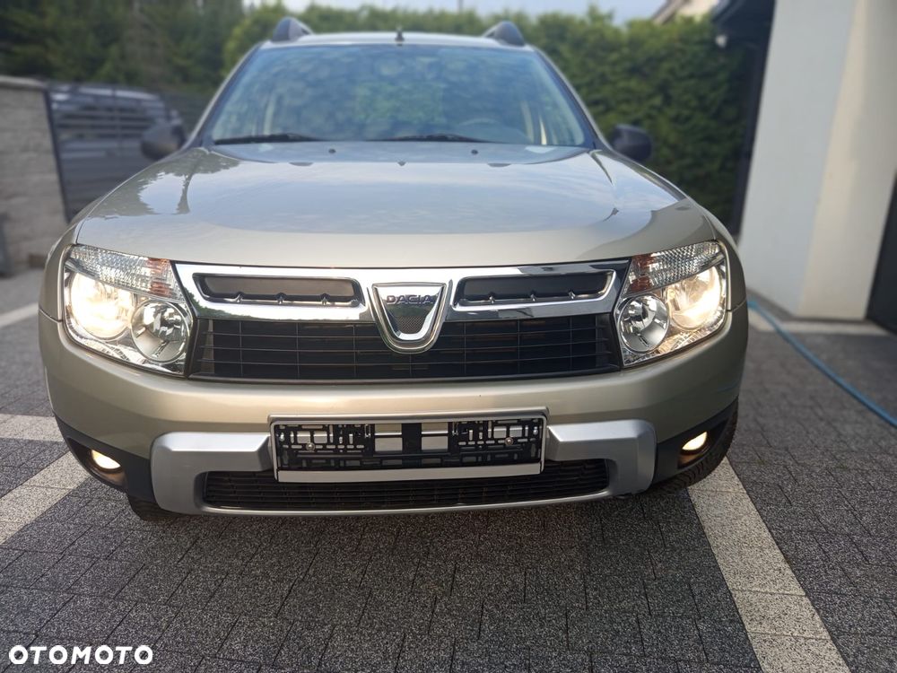 Dacia Duster 1.6 16V 4x2 Laureate - 22