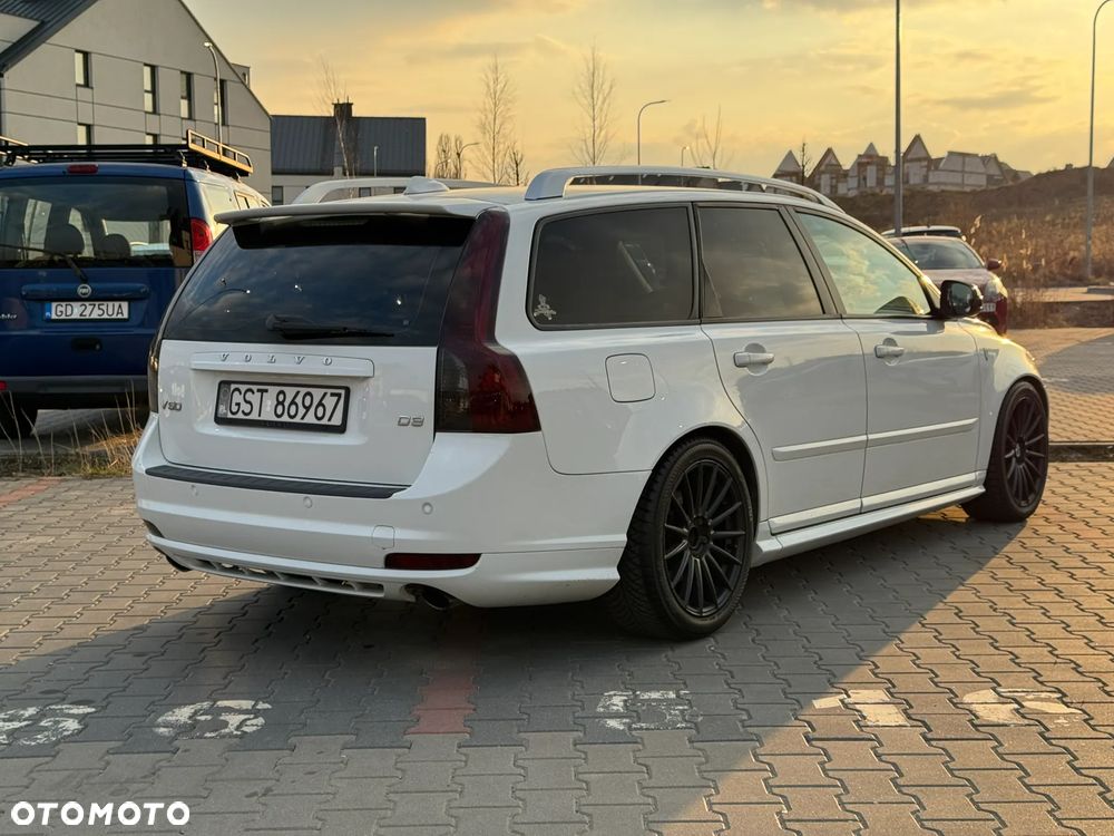 Volvo V50 - 3