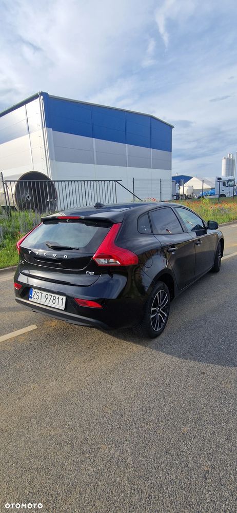 Volvo V40 D2 Momentum - 11