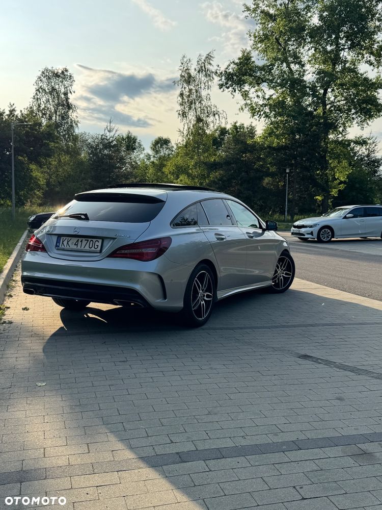 Mercedes-Benz CLA 220 4-Matic AMG Line - 5