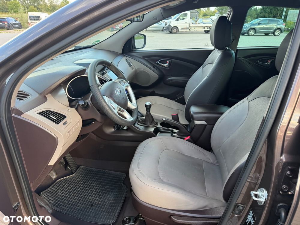 Hyundai ix35 2.0 4WD Premium - 26