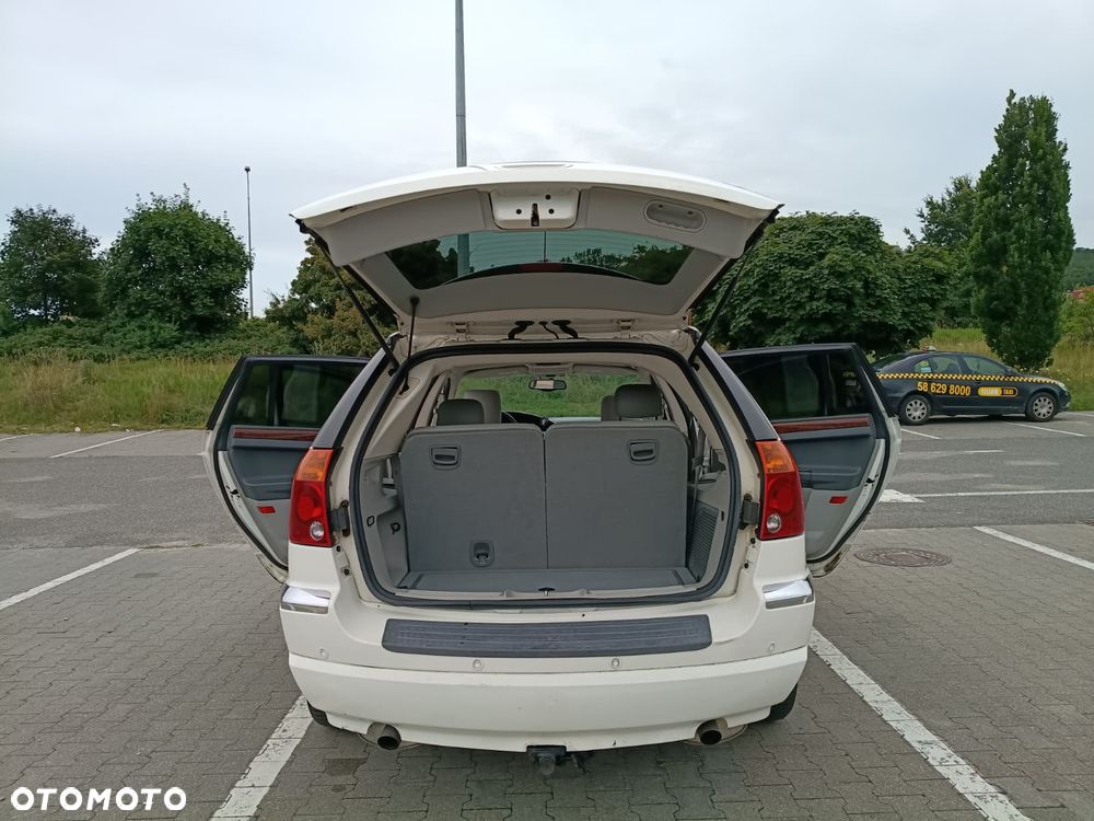 Chrysler Pacifica - 8