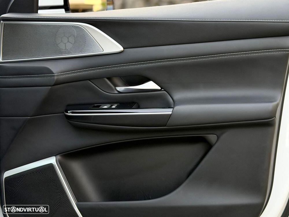 Xpeng G9 98 kWh Long Range - 46