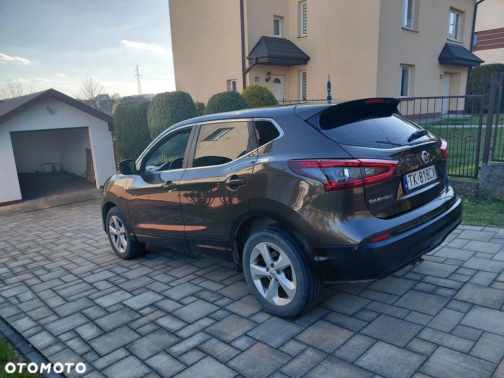 Nissan Qashqai 1.5 dCi DPF 360 - 2