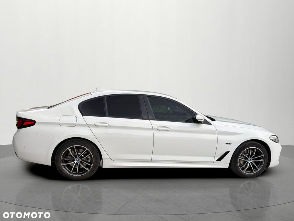 BMW Seria 5 - 11