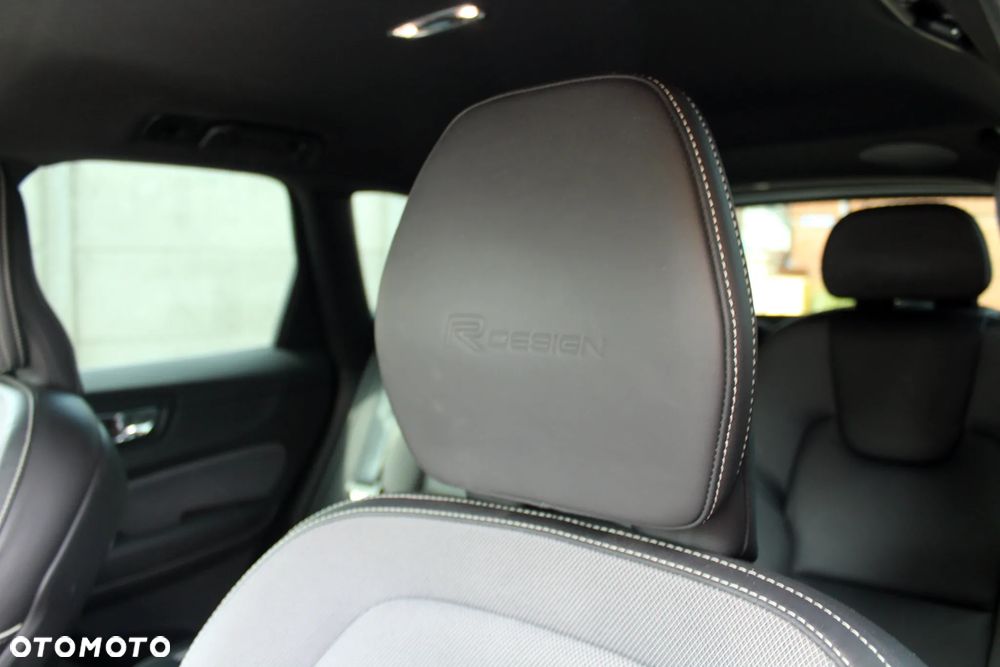 Volvo XC 60 D4 Geartronic RDesign - 20