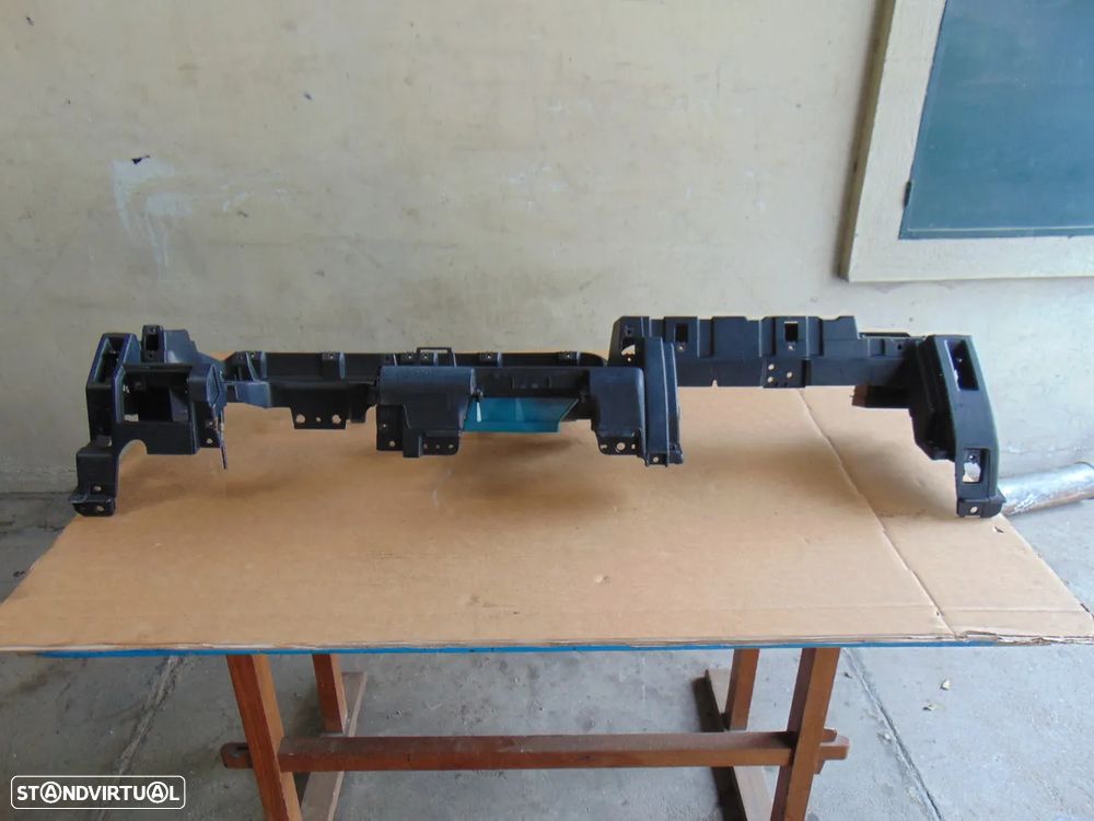 Toyota Corolla KE70  estrutura tablier - 1