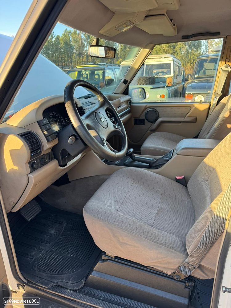 Land Rover Discovery - 9