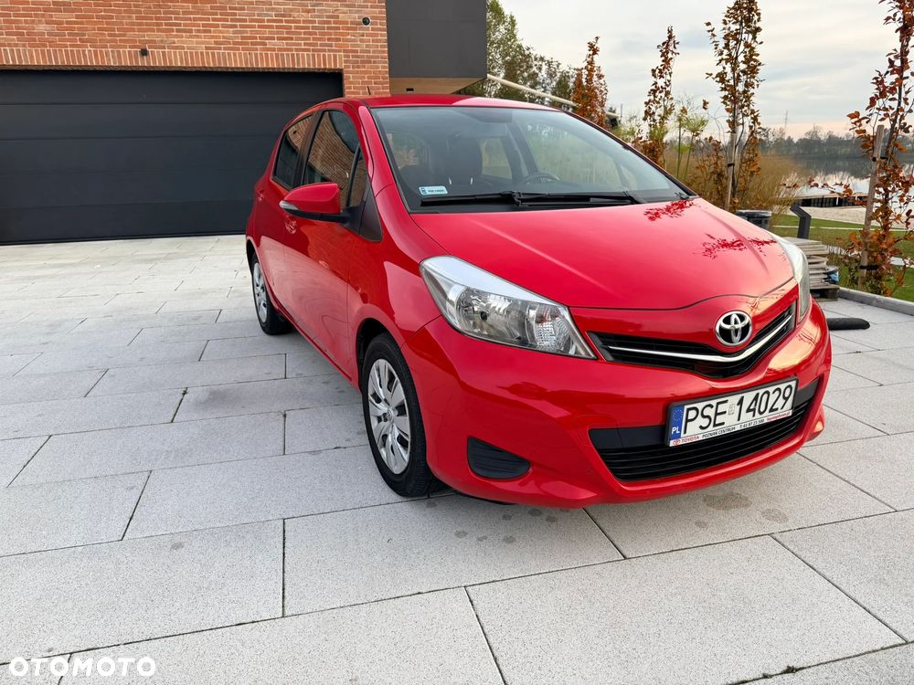 Toyota Yaris - 1
