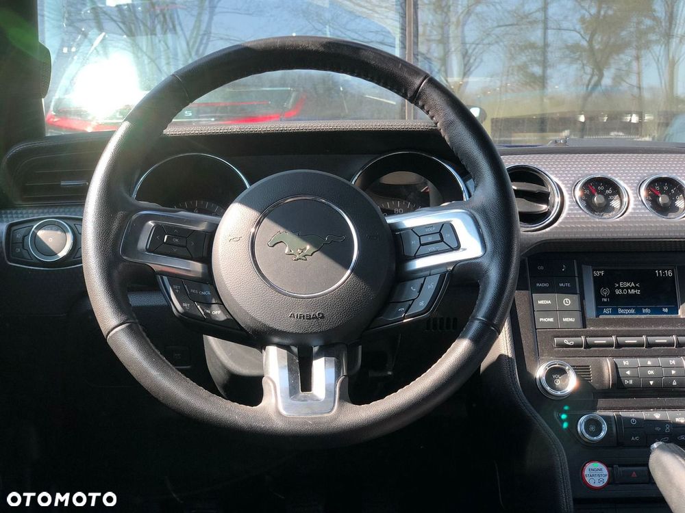 Ford Mustang 5.0 V8 GT - 14