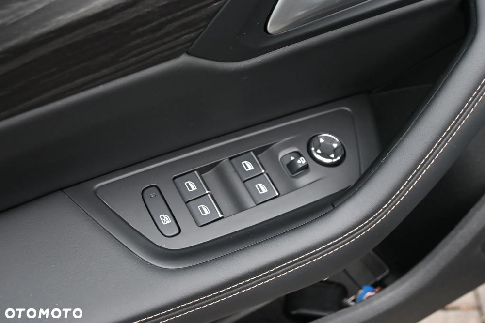 Peugeot 508 BlueHDi 180 EAT6 Stop&Start GT - 32