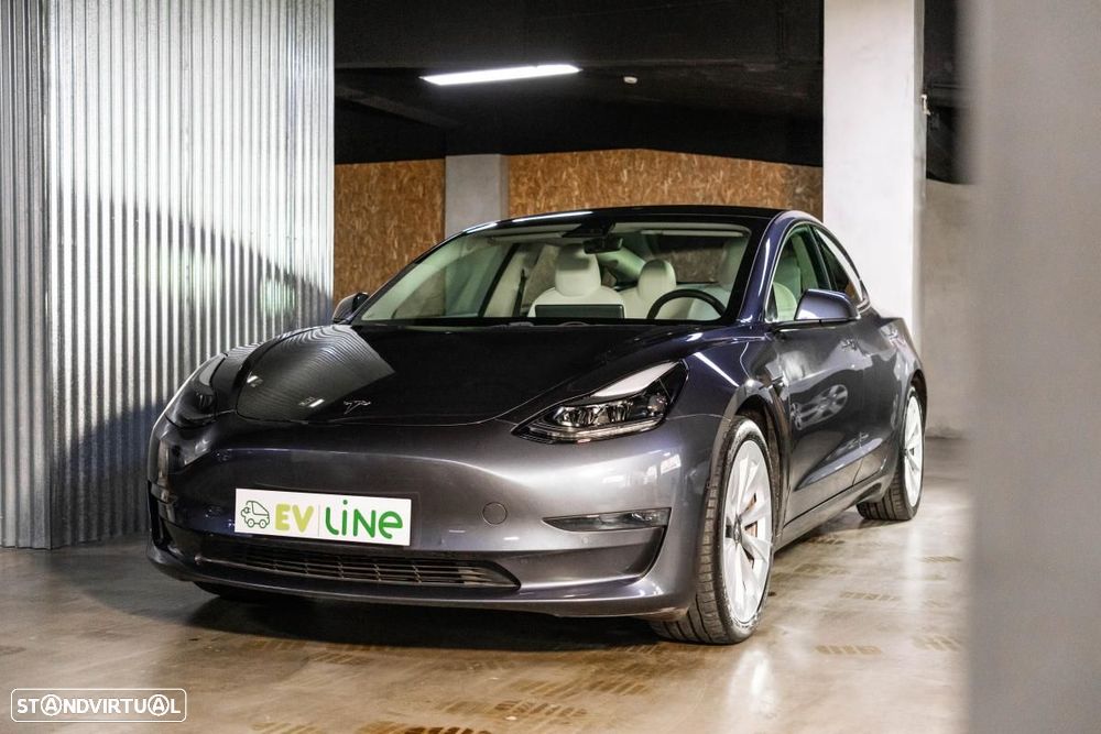 Tesla Model 3 Long Range AWD Dual Motor - 4