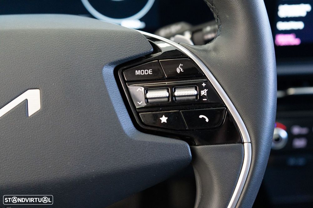 Kia Niro EV 64kWh Drive - 24