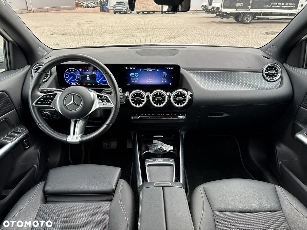 Mercedes-Benz EQA 250+ 70.5kWh Progressive - 13