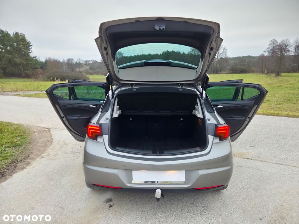 Opel Astra 1.4 Turbo 120 Jahre - 22