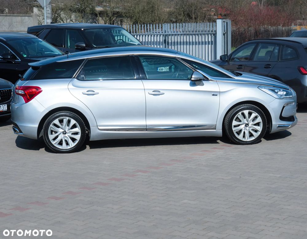 Citroën DS5 2.0 HDi Hybrid4 SportChic MCP - 35