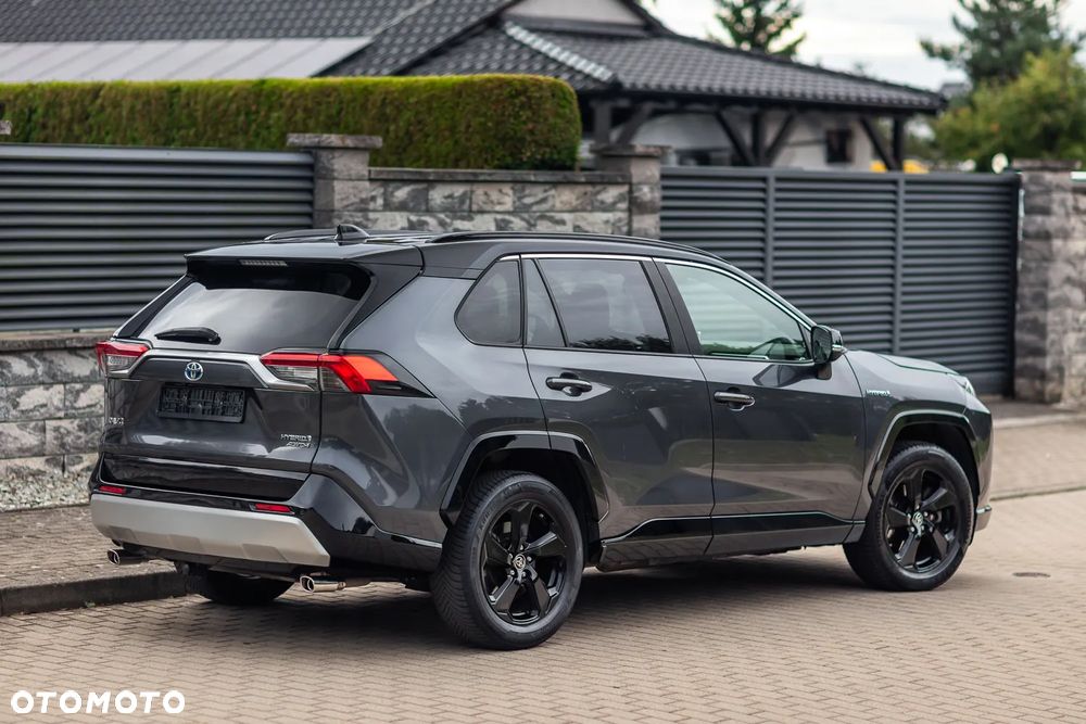 Toyota RAV4 2.5 Hybrid Black Edition by JBL 4x4 - 12