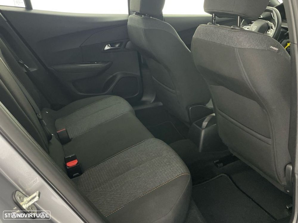 Peugeot 2008 1.2 PureTech Style - 24