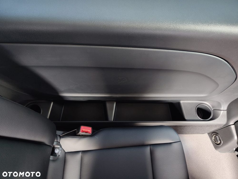 Mercedes-Benz MERCEDES-BENZ VITO 116CDI Mixto (6-miejscowy) - 12