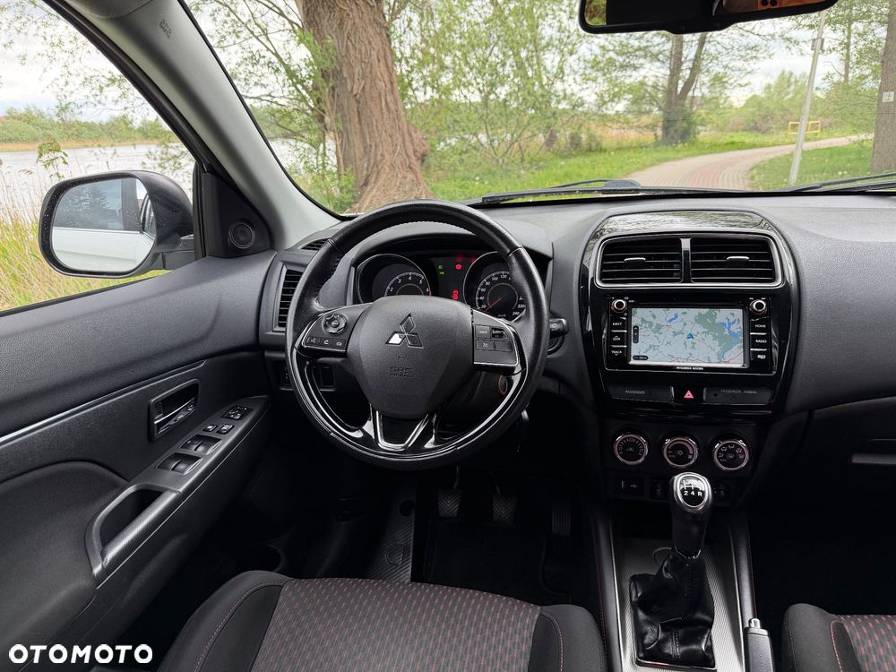 Mitsubishi ASX 1.6 2WD Diamant Edition - 16