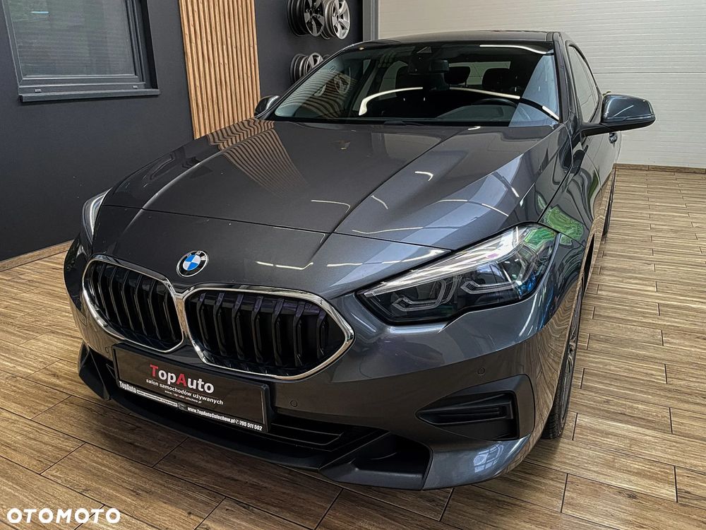 BMW Seria 2 218i - 13