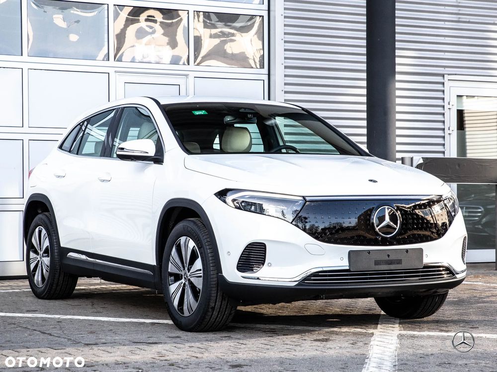 Mercedes-Benz EQA 250+ 70.5kWh Progressive - 3