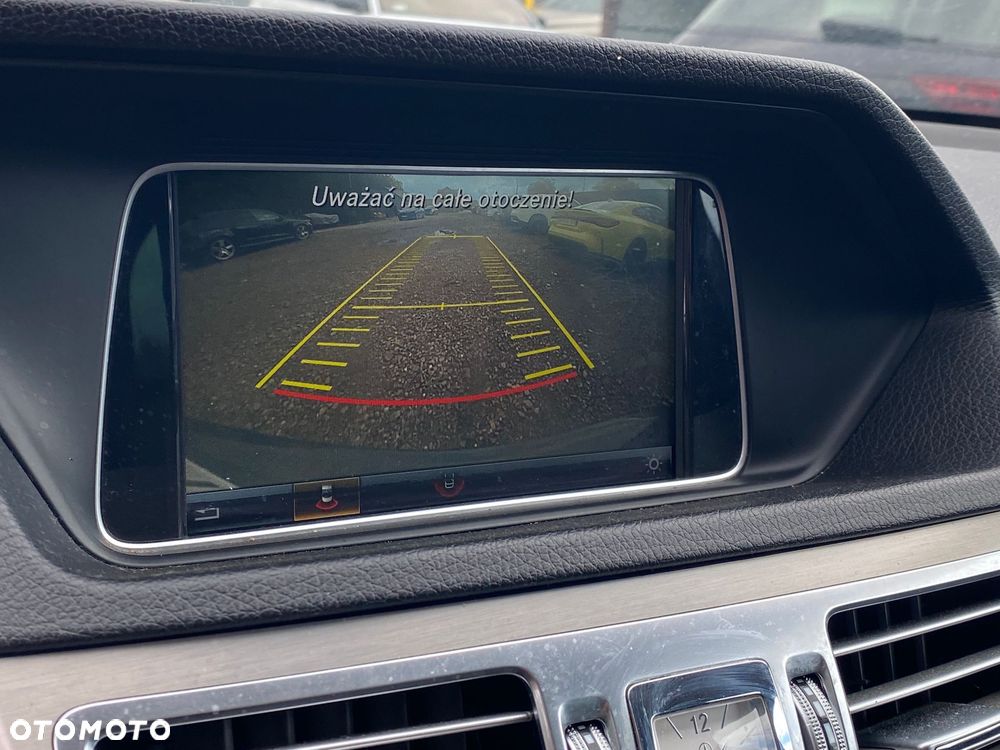 Mercedes-Benz Klasa E 220 CDI 7G-TRONIC Elegance - 19