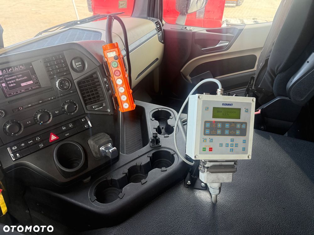 Mercedes-Benz Actros 18.40 - 23