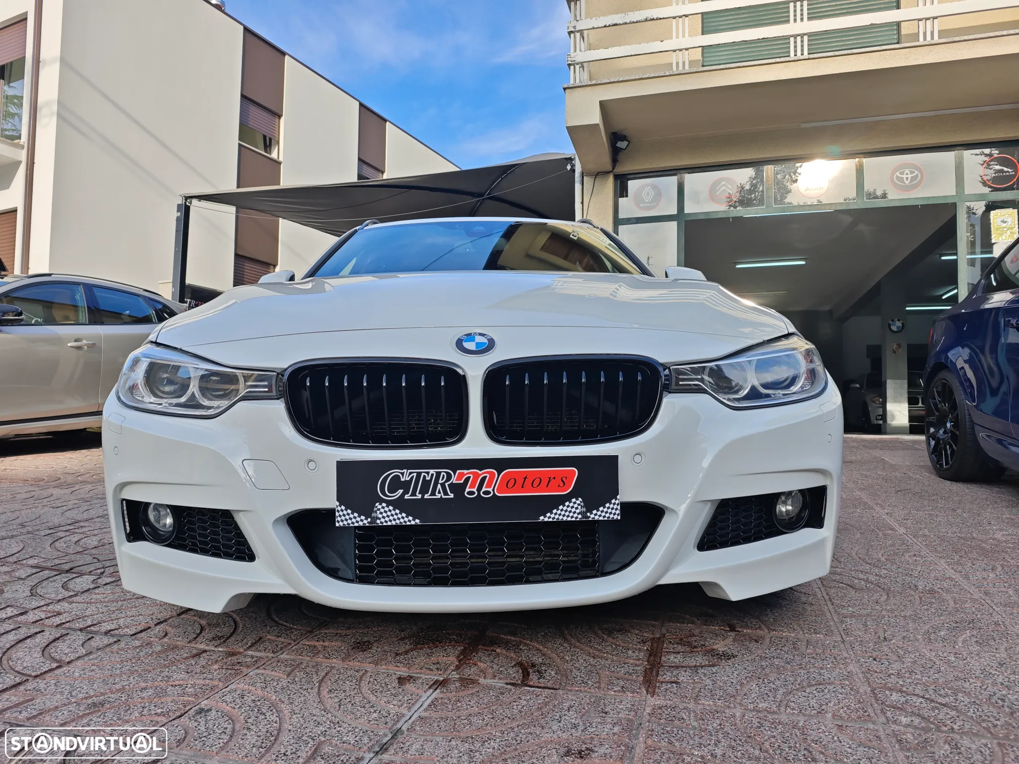 BMW 320 d Touring Auto Pack M - 3