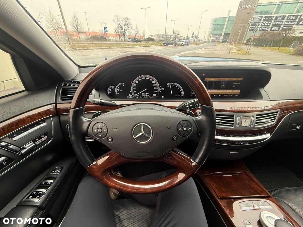 Mercedes-Benz Klasa S 500 L BlueEFFICIENCY 4-Matic - 20