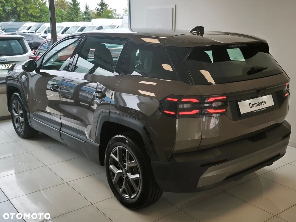 Jeep Compass 1.2 T3 mHEV Altitude FWD DCT - 5