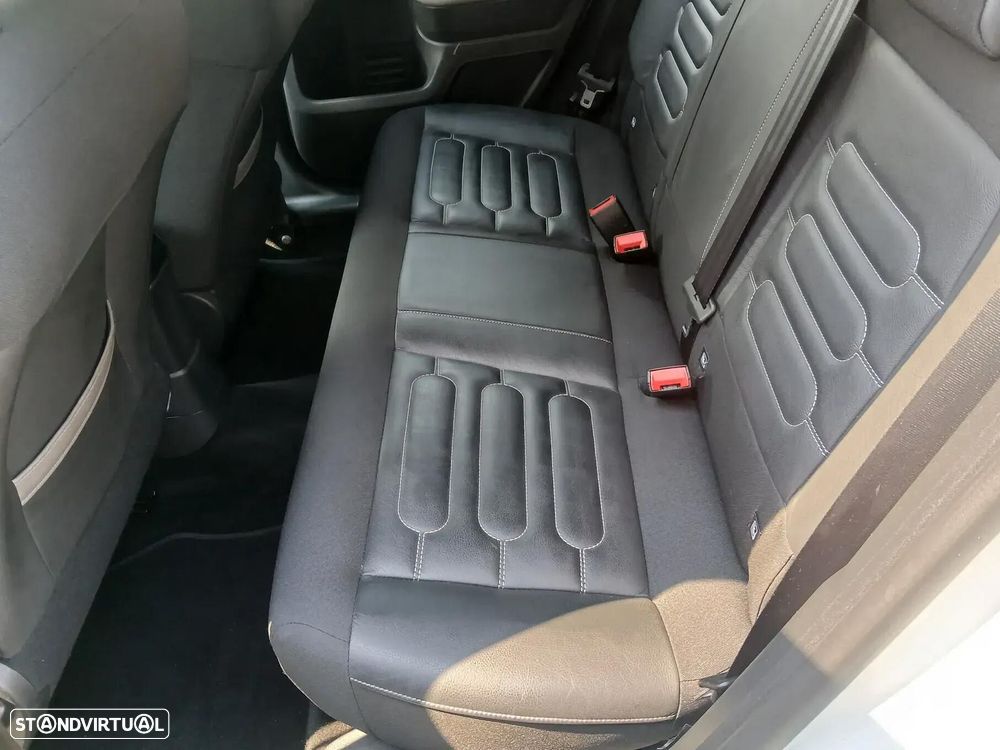 Citroën C4 Cactus Pure Tech e-THP 110 Stop&Start Shine — fotografia 15