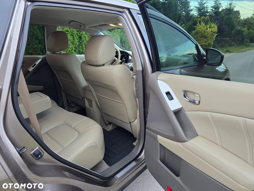Nissan Murano 2.5 D Premium - 22