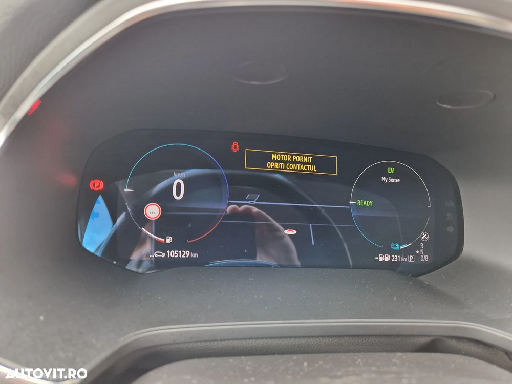 Renault Captur PHEV 160 Techno - 6
