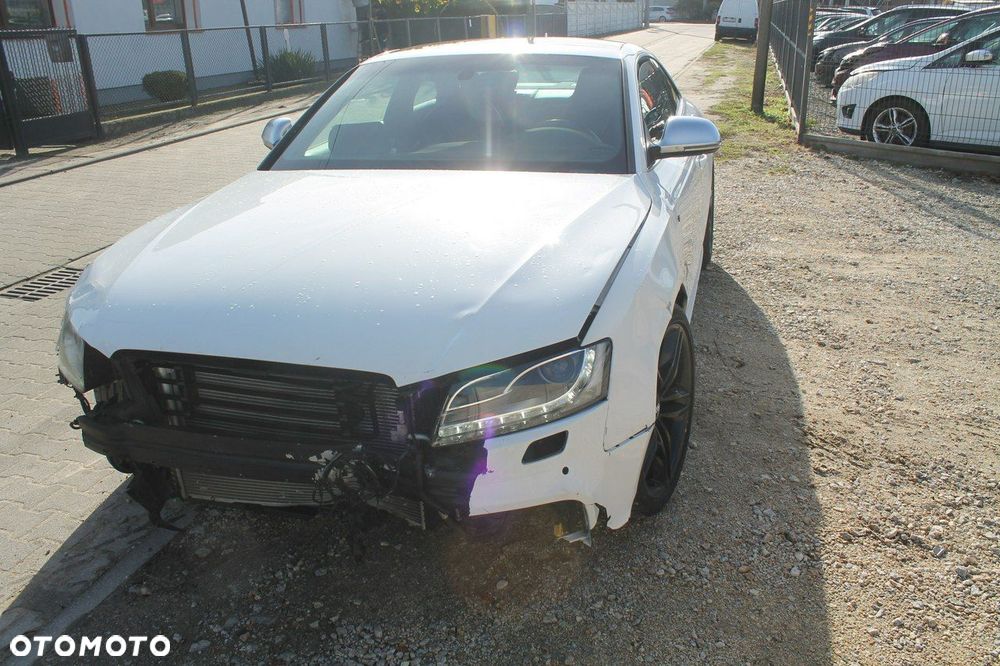 Audi S5 Coupé - 1