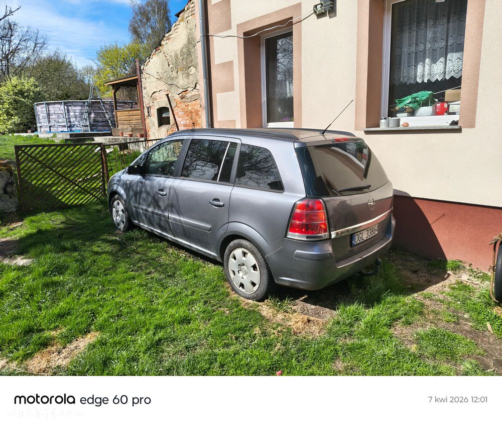 Opel Zafira 2.2 Enjoy - 3