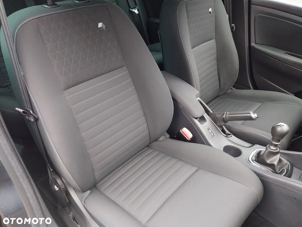 Renault Megane 1.6 16V 110 LIMITED - 23