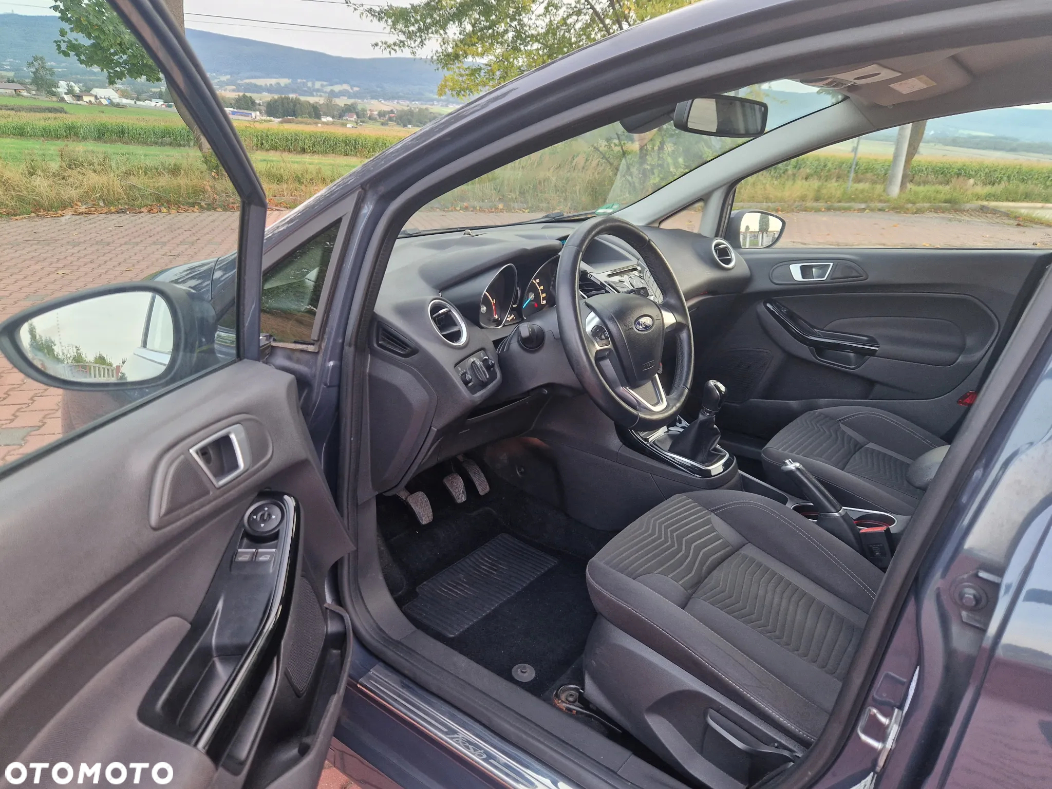 Ford Fiesta 1.6 TDCi Titanium X - 9