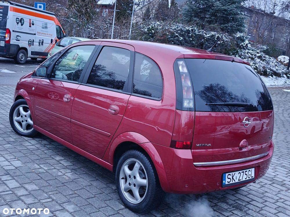 Opel Meriva 1.6 16V Cosmo - 4