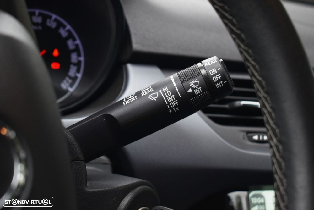 Opel Corsa 1.0 T 120 Anos - 25