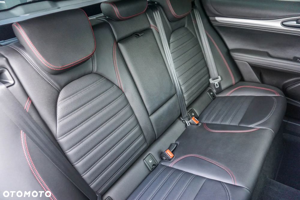 Alfa Romeo Stelvio 2.0 Turbo Competizione Q4 - 35