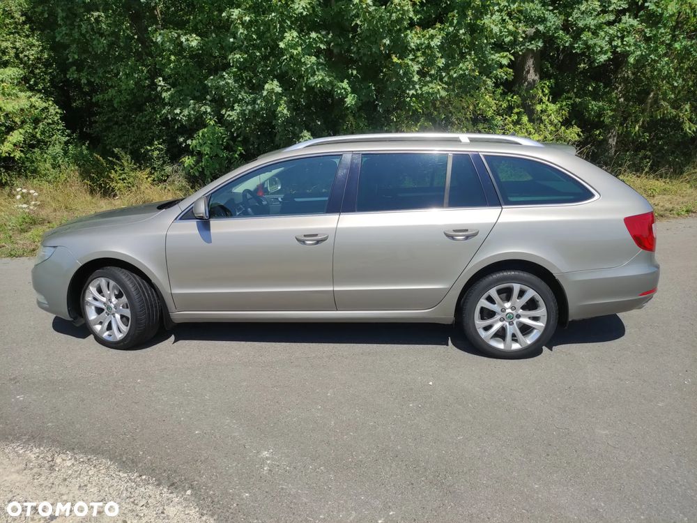 Skoda Superb 2.0 TDI Ambition - 5